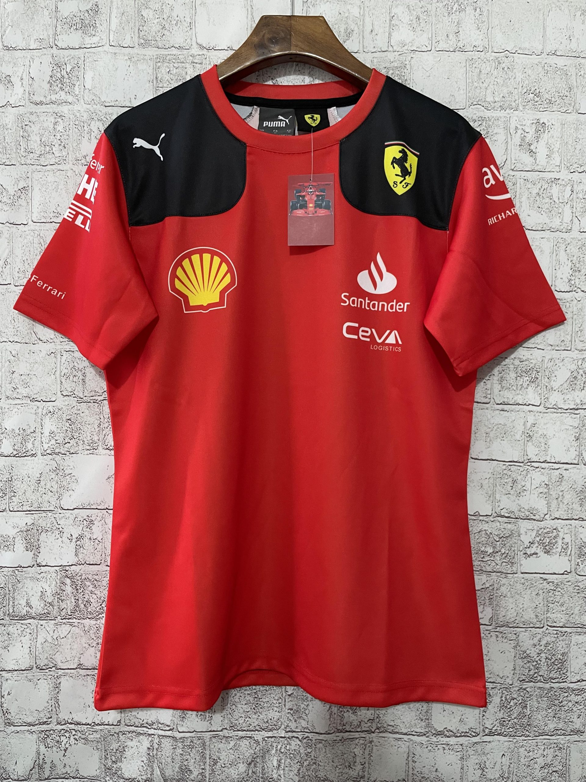 Camiseta Ferrari 2023  La reina de las camisetas