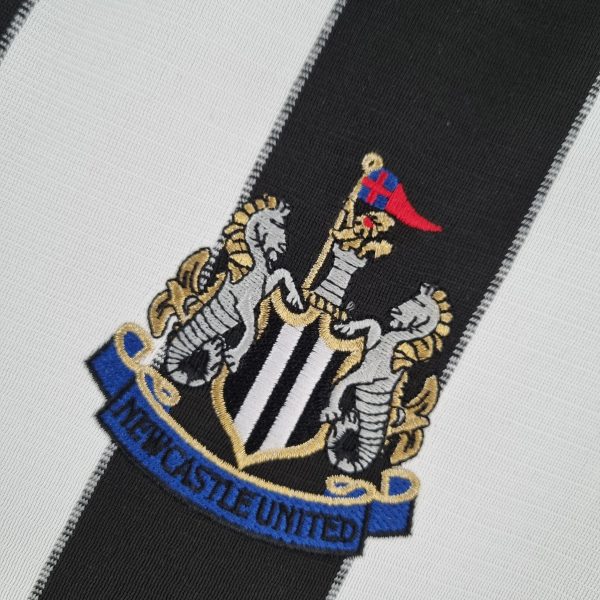 1ª Camiseta Retro Newcastle 2000/2001 - Imagen 3