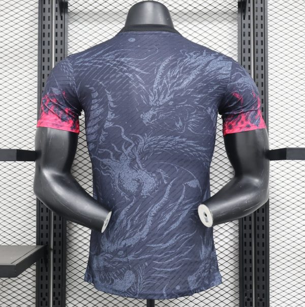 Camiseta Especial Versión Jugador Real Madrid 2024/2025 - Imagen 2