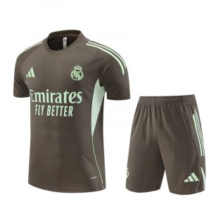 Conjunto Entrenamiento Real Madrid 2025/2026