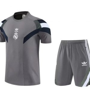Conjunto Entrenamiento Real Madrid 2025/2026