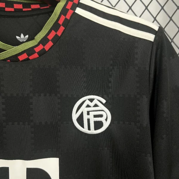 3ª Camiseta Bayern Munich 2025/2026 - Imagen 3