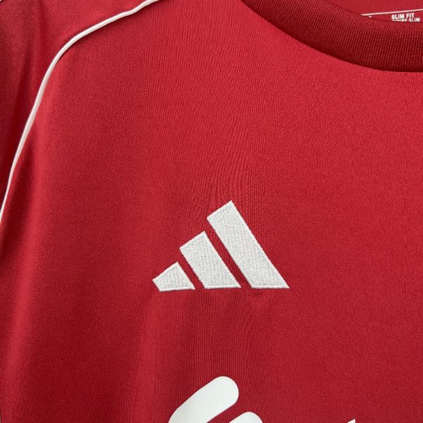 1ª Camiseta Liverpool 2025/2026 - Imagen 4