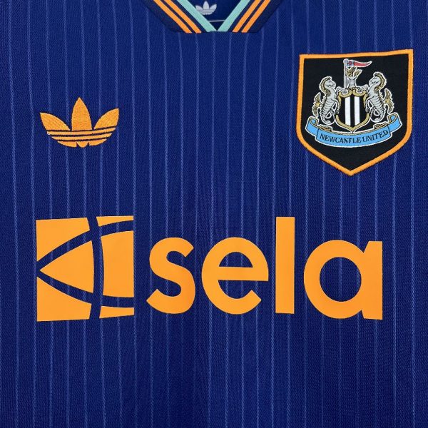 3ª Camiseta Newcastle 2025/2026 - Imagen 5