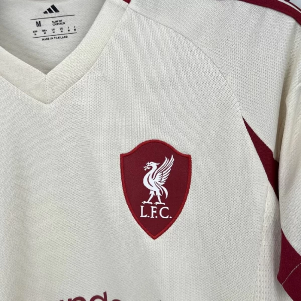 2ª Camiseta Liverpool 2025/2026 - Imagen 3