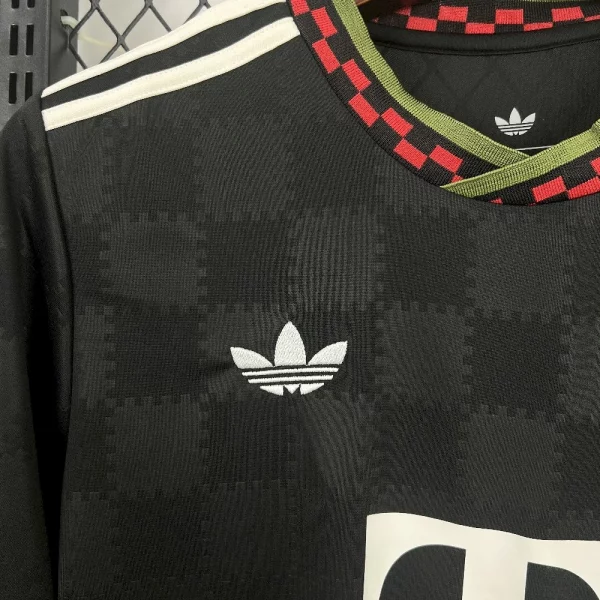 3ª Camiseta Bayern Munich 2025/2026 - Imagen 4