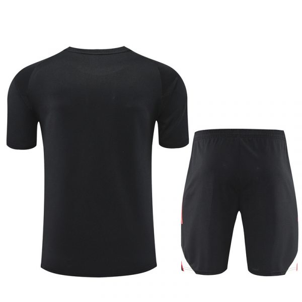 Conjunto Entrenamiento Liverpool 2025/2026 - Imagen 2