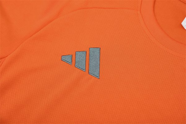 Conjunto Entrenamiento Niño Bayern Munich 2025/2026 - Imagen 4