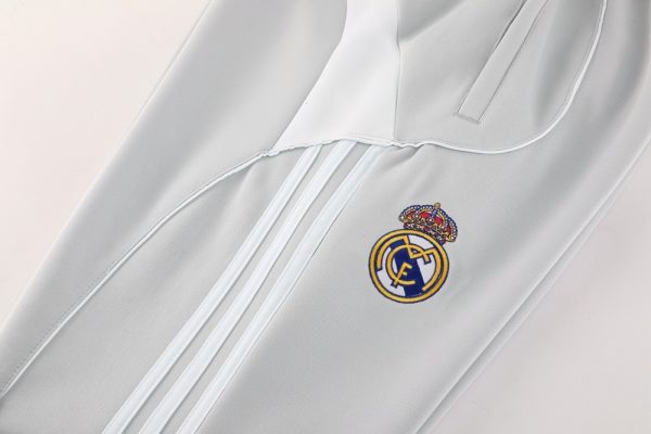Chándal Chaqueta Real Madrid 2025/2026 - Imagen 4