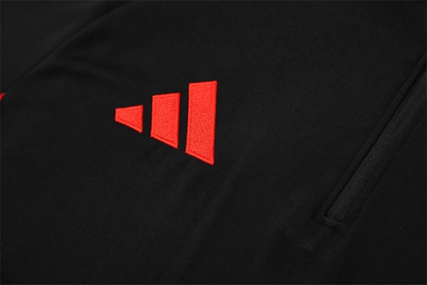 Chándal Sudadera Niño Bayern Munich 2025/2026 - Imagen 4