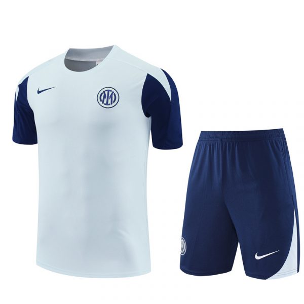 Conjunto Entrenamiento Inter de Milán 2025/2026
